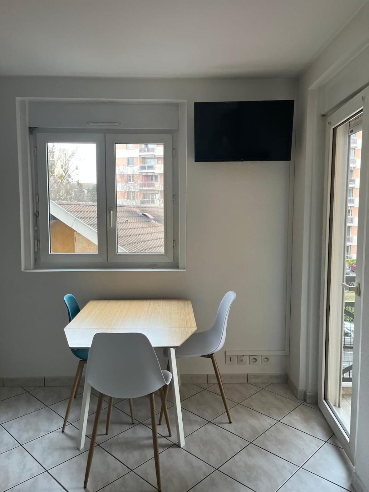 Le Rialto Cozy T2 Avec Parking Lejlighed Annecy Eksteriør billede